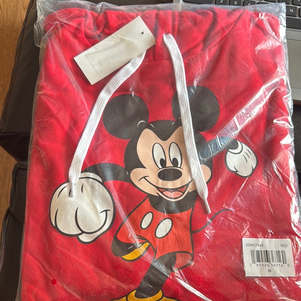 Red Mickey Mouse Throwback Hoodie - M
